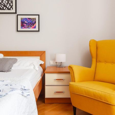 Brkic Apartments With Private Parking Makarska Extérieur photo