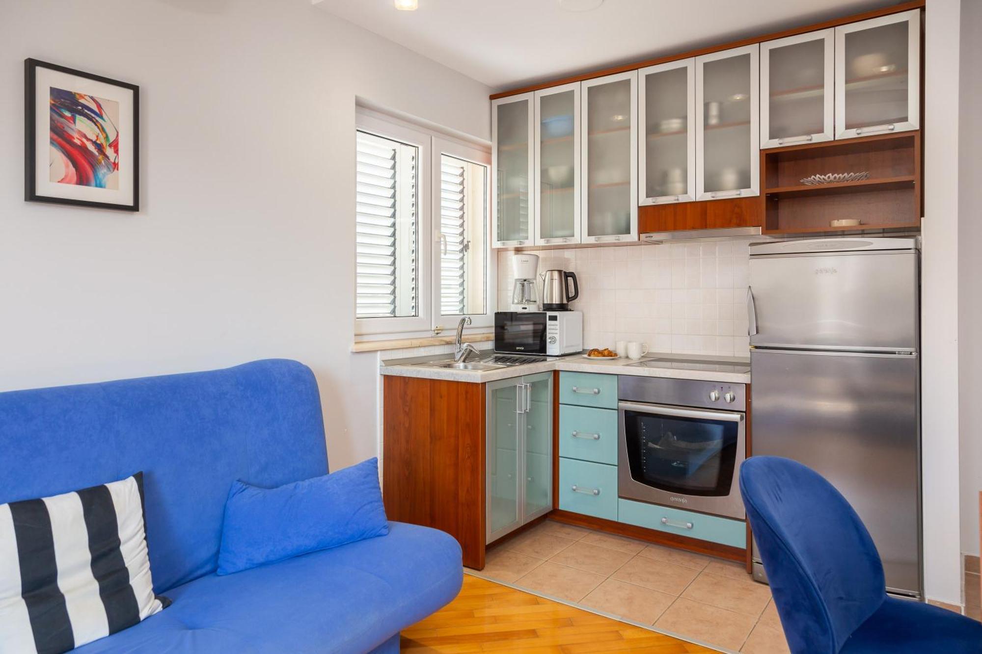 Brkic Apartments With Private Parking Makarska Chambre photo