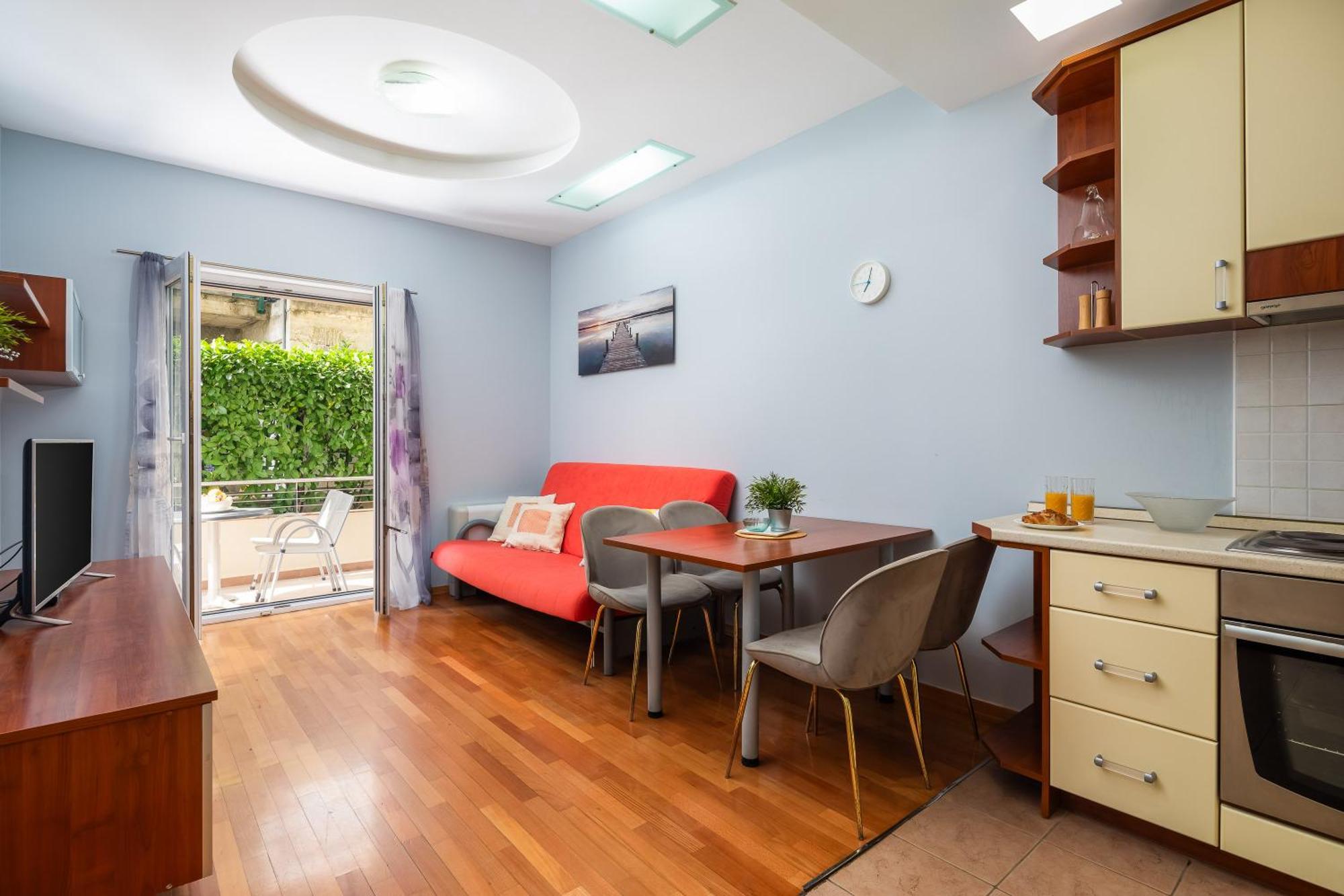 Brkic Apartments With Private Parking Makarska Chambre photo
